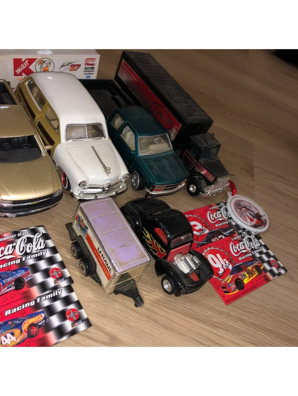 VINTAGE DIECAST TRUCK LOT CHEVROLET FORD BUDDY L PETERBILT COCA COLA 12 PCS 1:24